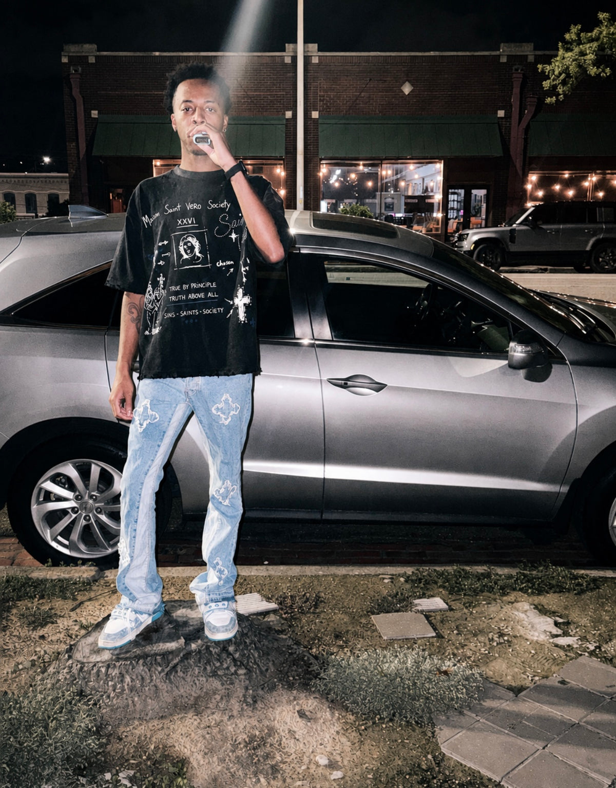 Vero Archive Tee